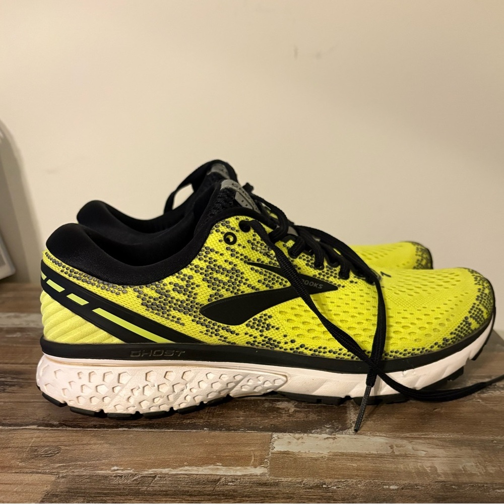 Brooks Ghost 11 Sneakers
